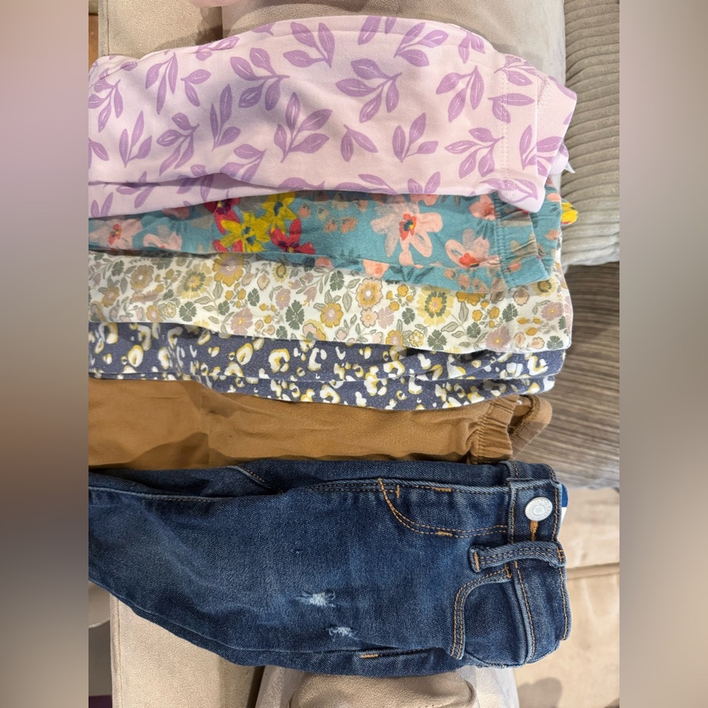 Lot of 6 pairs of pants
